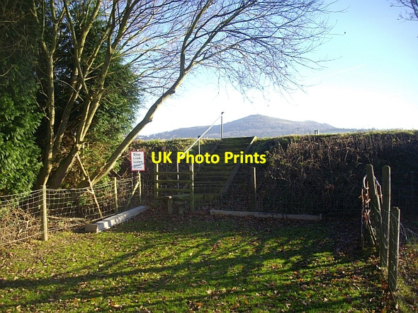 Photo 6"x4" Railway embankment near Colwall Barton Court\/SO7440 c2008