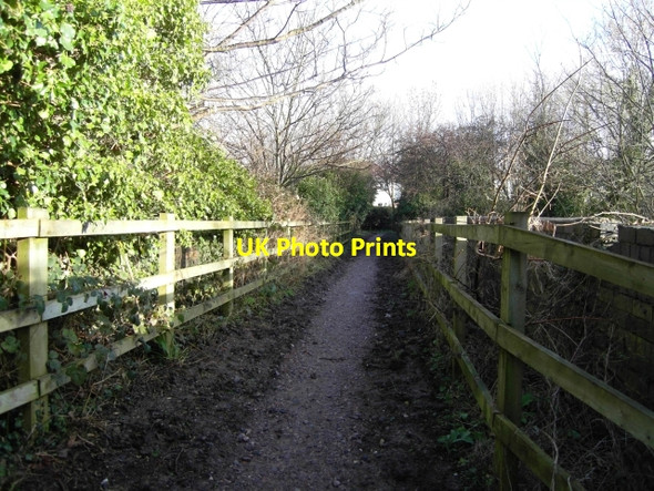 Photo 6"x4" Footpath over the old Cheltenham to Banbury railway line Cheltenham c2009