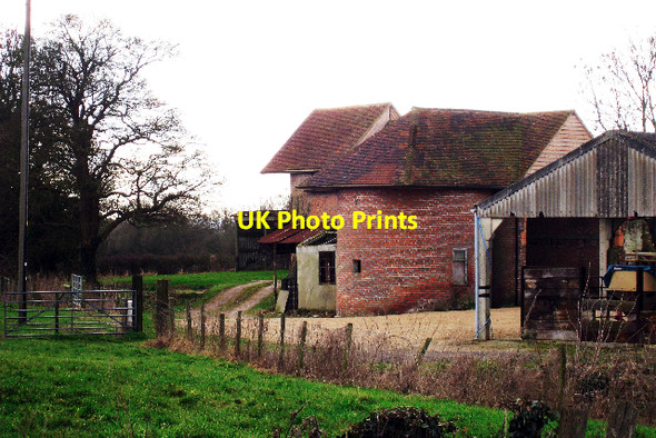 Photo 6"x4" Unconverted Oast House at Stonehall Farm, Crumps Lane, Ulcombe, Kent Pye Corner\/TQ8548 c2009
