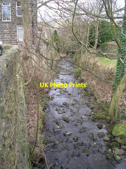 Photo 6"x4" Stream - Main Street Addingham c2009 P1