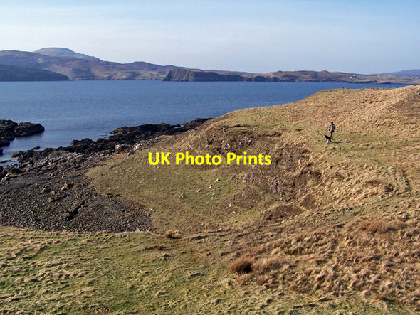 Photo 6"x4" West facing shore of Harlosh Point Ardmore\/NG2841 c2009