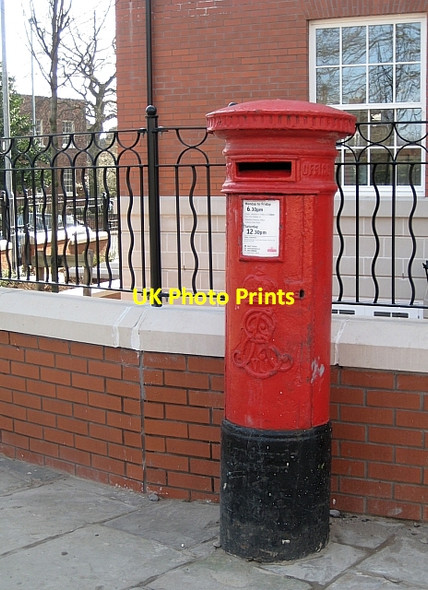 Photo 6"x4" Edward VII postbox Wakefield\/SE3320 c2009