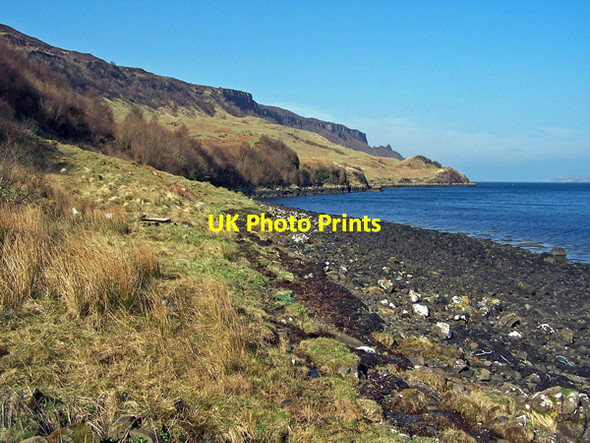 Photo 6"x4" Western shore of Loch Bay Bay\/NG2653 c2009