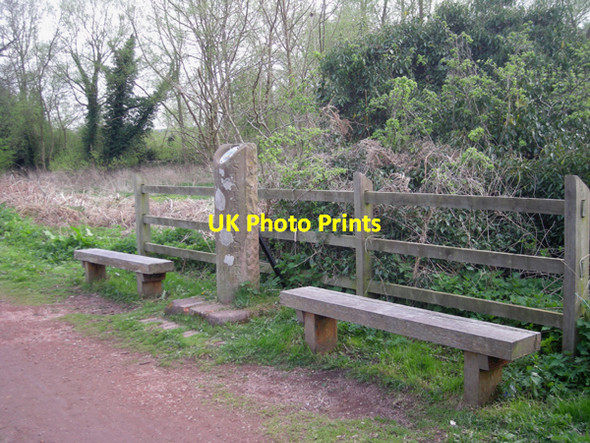 Photo 6"x4" County boundary Caunsall c2009