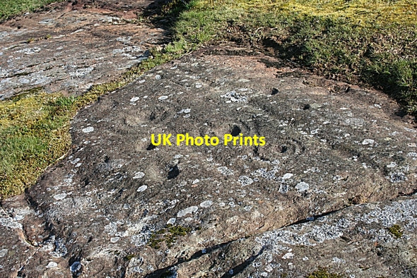 Photo 6"x4" Cup-and-Ring-Marked Rock Cairnbaan c2009 P1