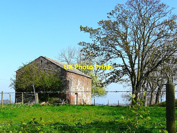 Photo 6"x4" Stone barn at Brisco Brisco c2009