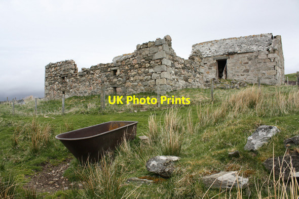 Photo 6"x4" Crumbling ruins, Tombreck Bridge of Brown c2009
