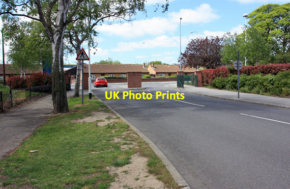 Photo 6"x4" The exit from West Park Kingston upon Hull c2009