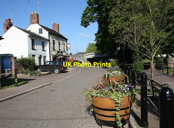 Photo 6"x4" The Plough, Upton-Upon-Severn Upton upon Severn c2009