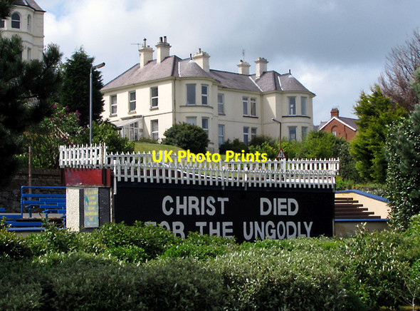 Photo 6"x4" Open air church, Bangor Bangor\/J5081 c2009