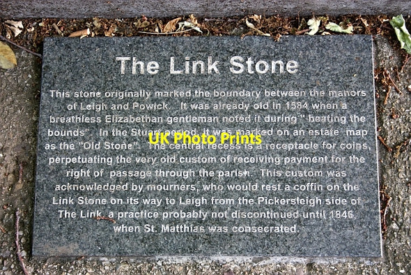 Photo 6"x4" The Link Stone plaque Great Malvern c2009