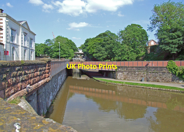 Photo 6"x4" Below the locks Chester c2009