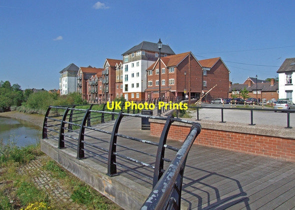 Photo 6"x4" Crane Wharf Chester c2009 P1