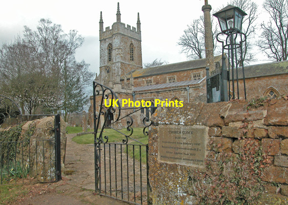 Photo 6"x4" St Peter da Vincula church South Newington c2006