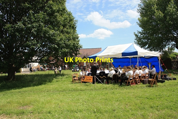 Photo 6"x4" Malvern Chase Brass Band. Poolbrook Common Great Malvern c2009