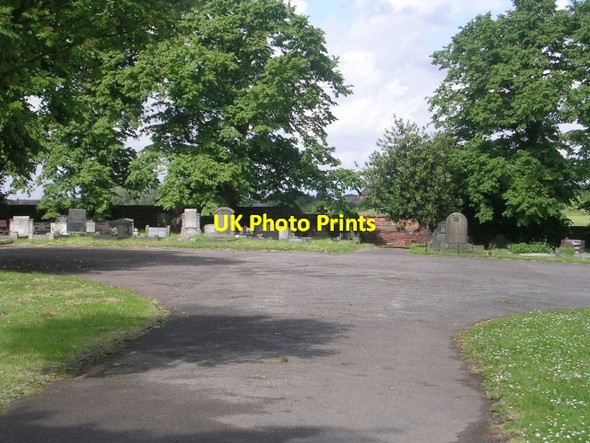 Photo 6"x4" Streethouse Cemetery - Red Lane Featherstone\/SE4220 c2009