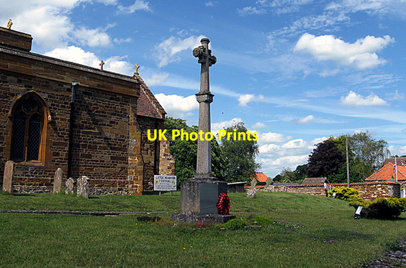 Photo 6"x4" War Memorial, Little Houghton Little Houghton\/SP8059 c2009