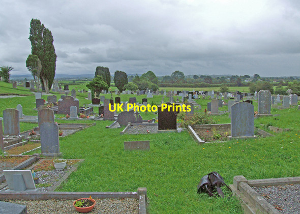 Photo 6"x4" Clonoghill Cemetery, Birr Crinkill c2008