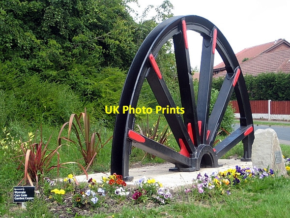 Photo 6"x4" Lofthouse Colliery Pit Winding Wheel Carr Gate c2009 P1