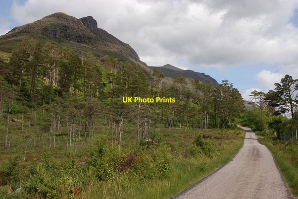 Photo 6"x4" The Diabaig road above Torridon House Rechullin c2009
