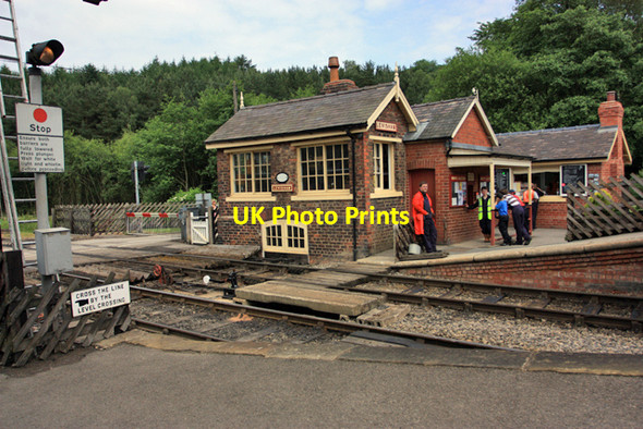 Photo 6"x4" Levisham Station Newton-on-Rawcliffe c2009
