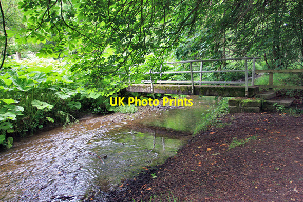 Photo 6"x4" The footbridge near Levisham Church Levisham c2009