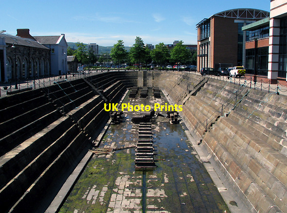 Photo 6"x4" Dry Dock 2, Clarendon Dock Belfast c2009
