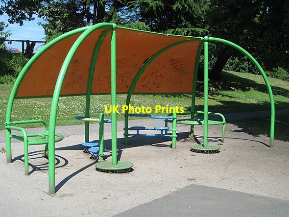 Photo 6"x4" Park shelter Rothwell\/SE3428 c2009