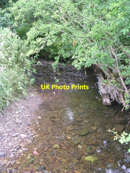 Photo 6"x4" Beck - end of Victoria Road Brighouse\/SE1423 c2009