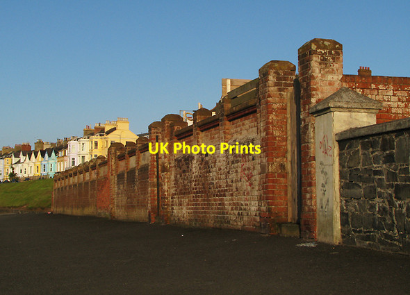 Photo 6"x4" Wall, Ballyholme Bangor\/J5081 c2009