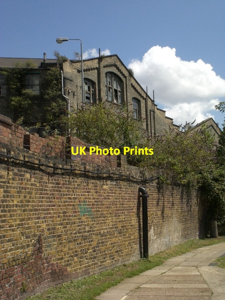 Photo 6"x4" Canal Path, Regent's Canal NW1 London c2009