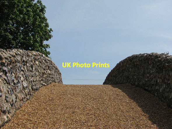 Photo 6"x4" Moulton: over the Packhorse Bridge Moulton\/TL6964 c2007