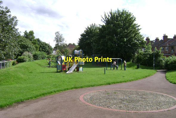 Photo 6"x4" Play area, Rushmore Street, Leamington Spa Royal Leamington Spa c2009