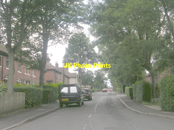 Photo 6"x4" Castle Crescent - Chapel Lane Overthorpe\/SE2418 c2009
