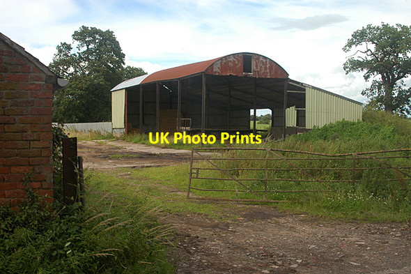 Photo 6"x4" Old barn beside NCR 31 Northwood\/SJ4633 c2009
