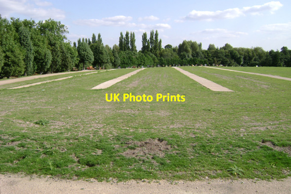 Photo 6"x4" Foundations for back-to-back headstones, Warwick Cemetery Area B Warwick c2009