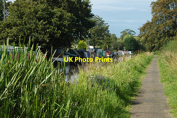 Photo 6"x4" Along the towpath on NCR's 5 & 56 Stoak c2009
