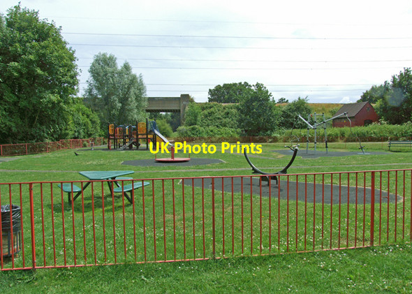 Photo 6"x4" Play area New Malden c2009 P1