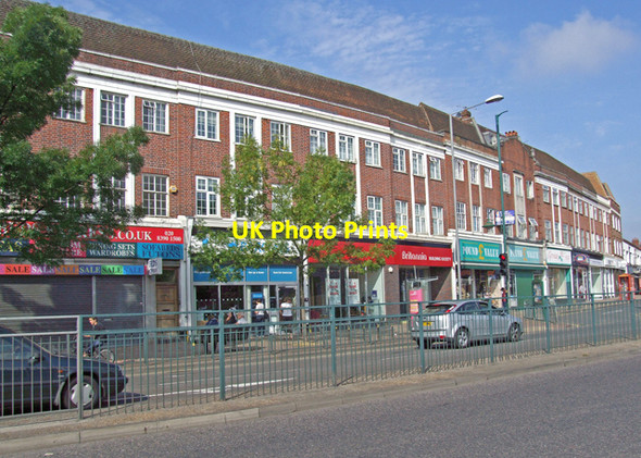 Photo 6"x4" Tolworth Broadway Surbiton c2009
