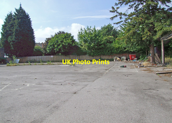 Photo 6"x4" Awaiting re-development Surbiton c2009 P1