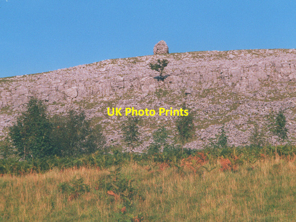 Photo 6"x4" Crag with cairn in Upper Wharfedale Kettlewell c1999