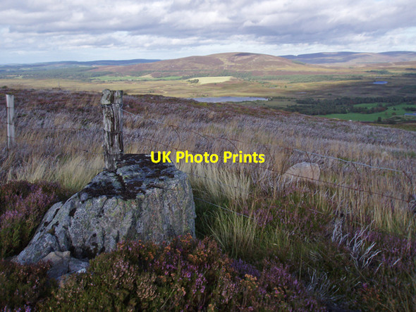 Photo 6"x4" Overgrown summit cairn, Hill of Aitnoch Hill of Aitnoch c2009