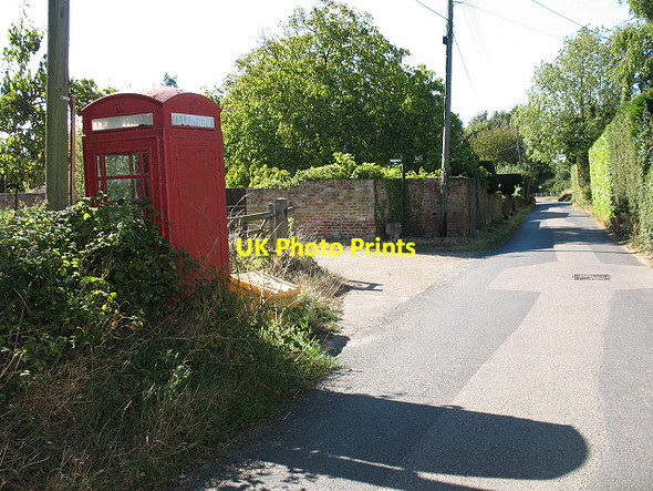 Photo 6"x4" Telephone box at South Street Neames Forstal c2009