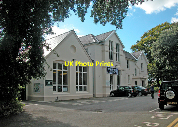 Photo 6"x4" Tenby library Tenby\/Dinbych-y-pysgod c2005