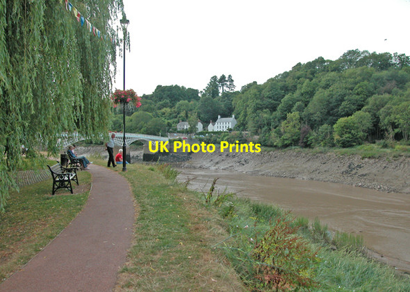 Photo 6"x4" River Wye Chepstow\/Cas-Gwent c2006 P1
