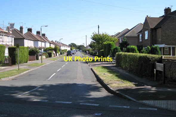 Photo 6"x4" Hevers Avenue, Horley Horley\/TQ2843 c2009