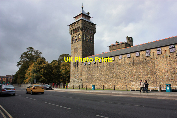 Photo 6"x4" Cardiff Castle Clock Tower Cardiff\/Caerdydd c2009