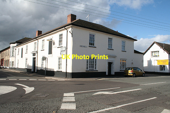 Photo 6"x4" Williton: formerly the Egremont Arms Sampford Brett c2009