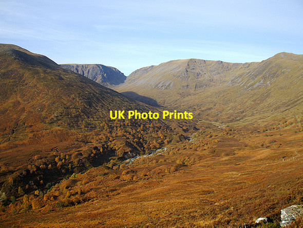 Photo 6"x4" The Window Stob Poite Coire Ardair\/NN4288 c2009