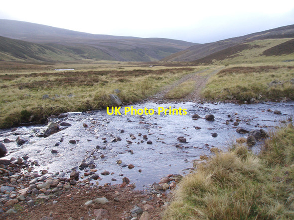 Photo 6"x4" Ford, Wester Shenalt Burn Easter Shenalt c2009